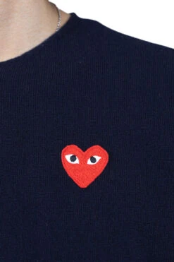 Comme Des Garçons Play Red Heart Wool Knit Crewneck Pullover - Navy -Lemaire Shop Comme Des Garcons Play Red Heart Wool Knit Crewneck Pullover Navy AZ N068 2 0205 m