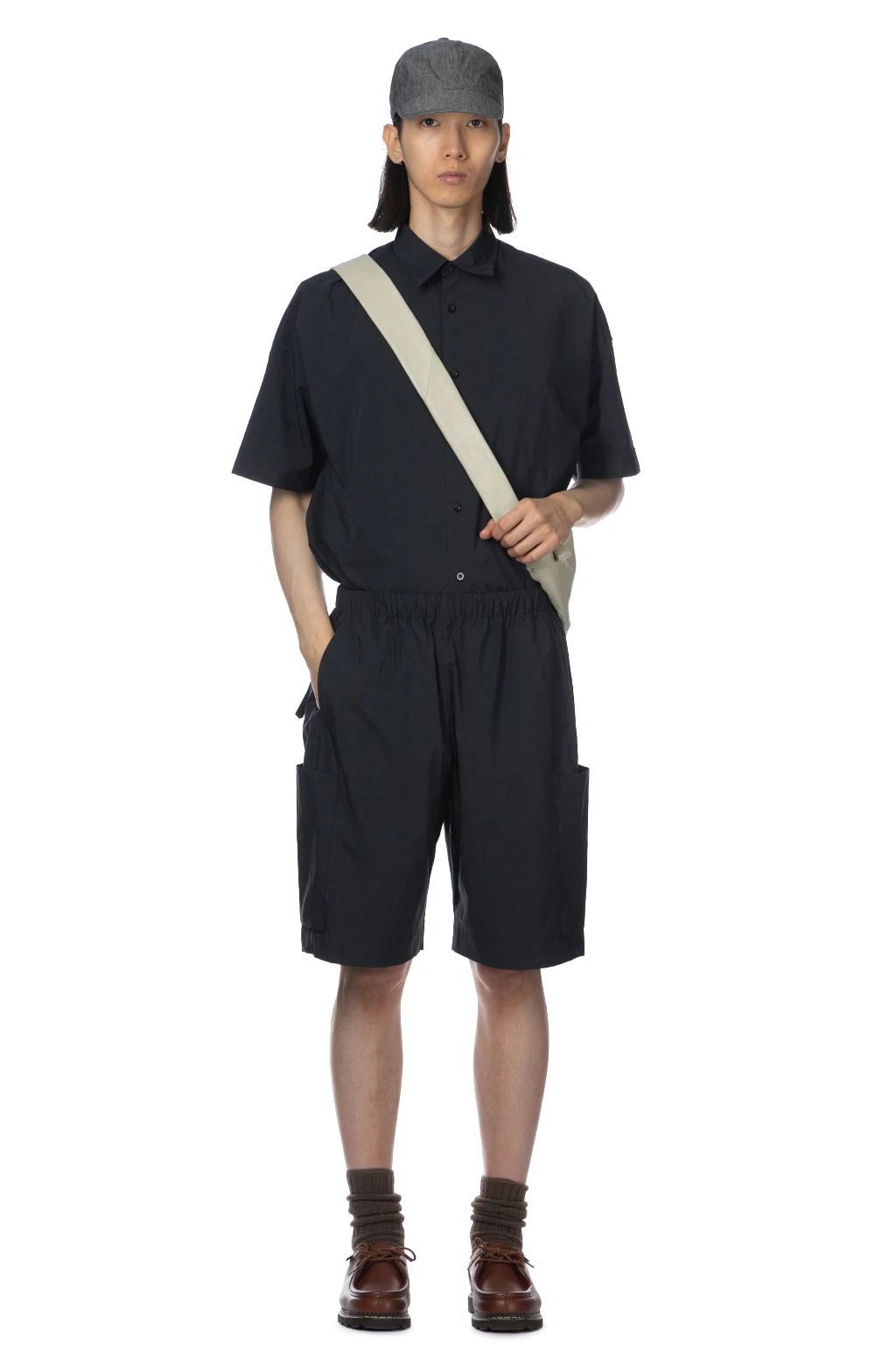 Wide Half Pants - Black 1 Wide Half Pants - Black